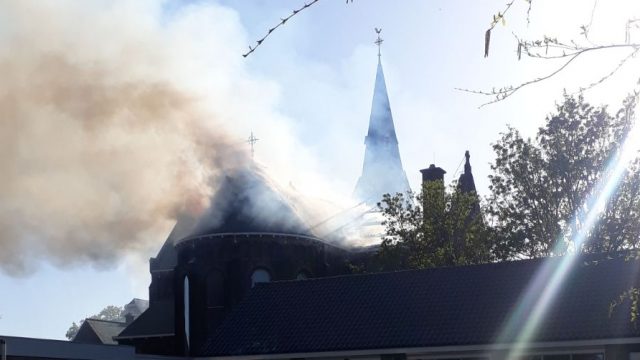 Zeer grote brand in kerk Limmen