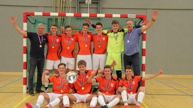 Zaalvoetballers vv Limmen naar NK