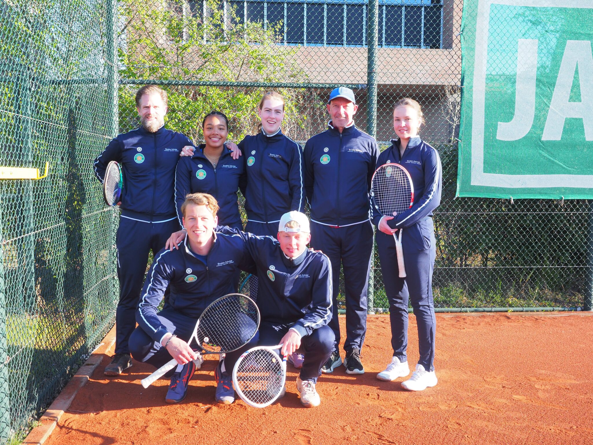 Teams TC Bakkum starten competitie goed