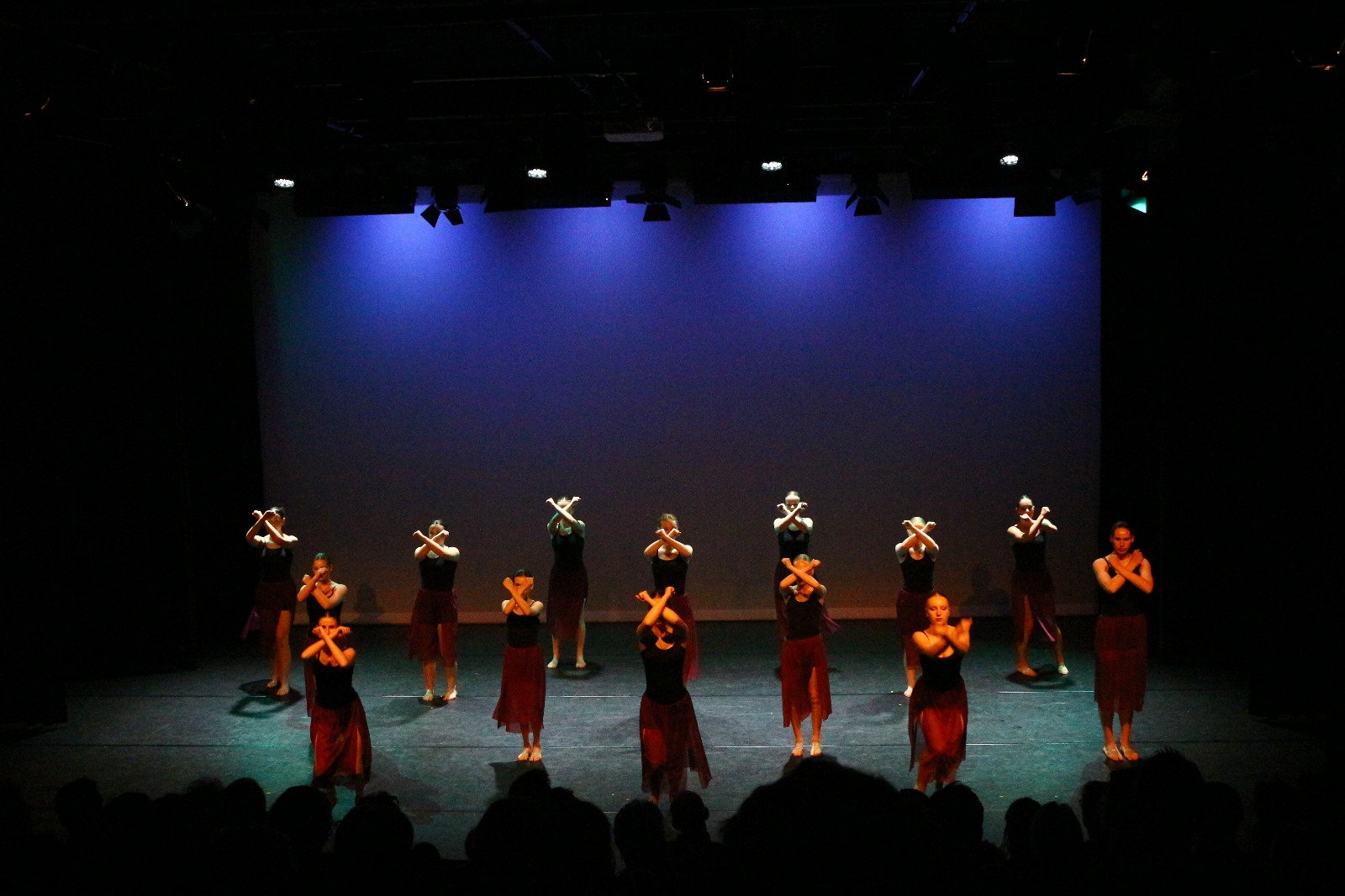 DOS danst: Turning Seasons